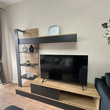 Apartment Sisi *