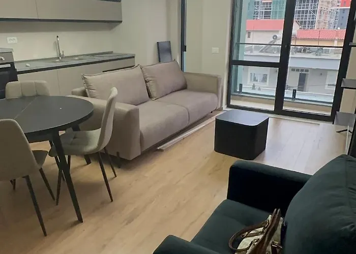 Sisi Διαμέρισμα